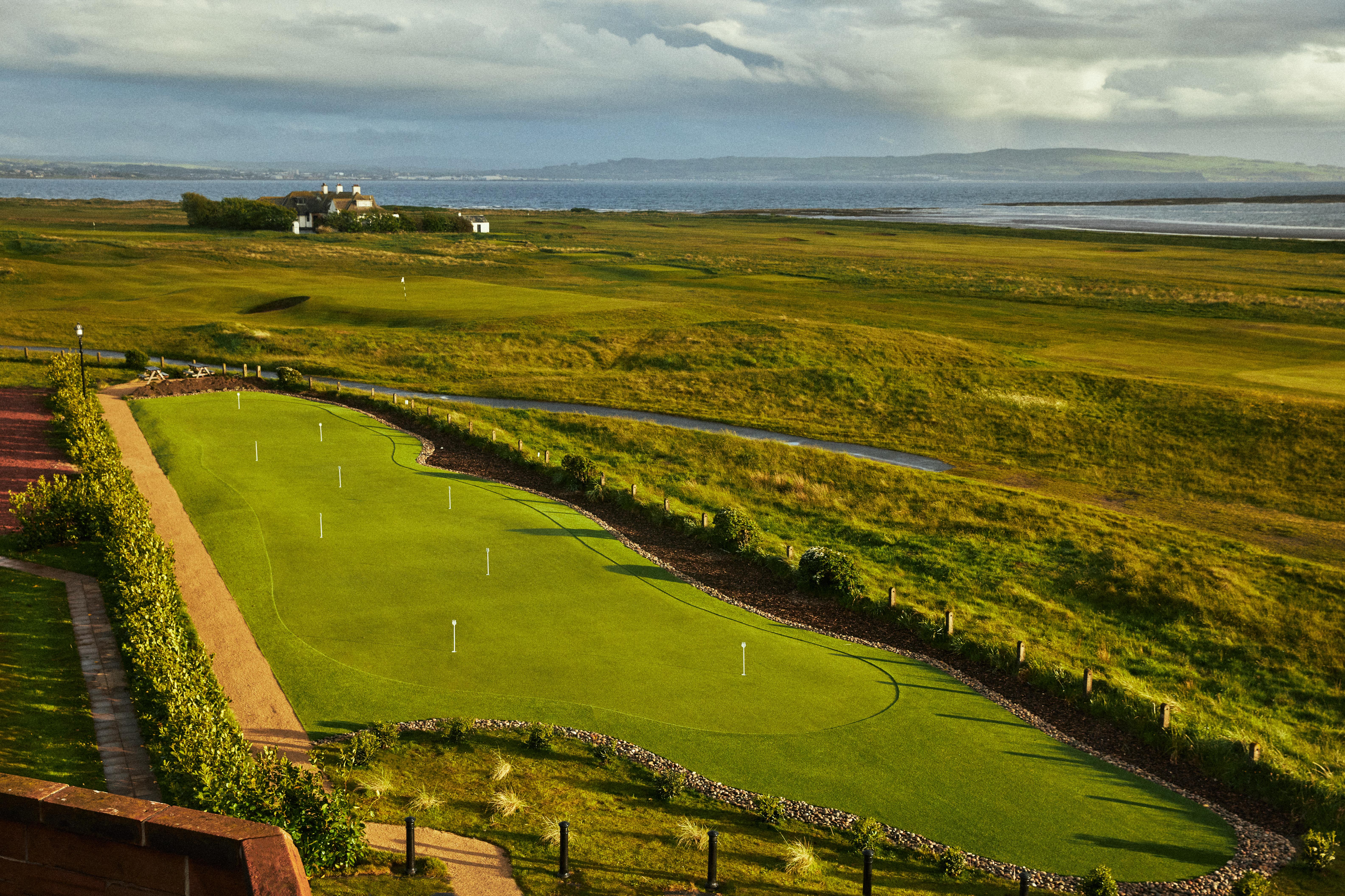 Hotel Marine Troon Exterior foto The 18th hole at the Old Head
